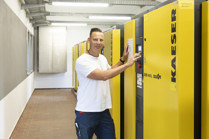 KAESER KOMPRESSORENの6台のEBSロータリスクリューブロワー。