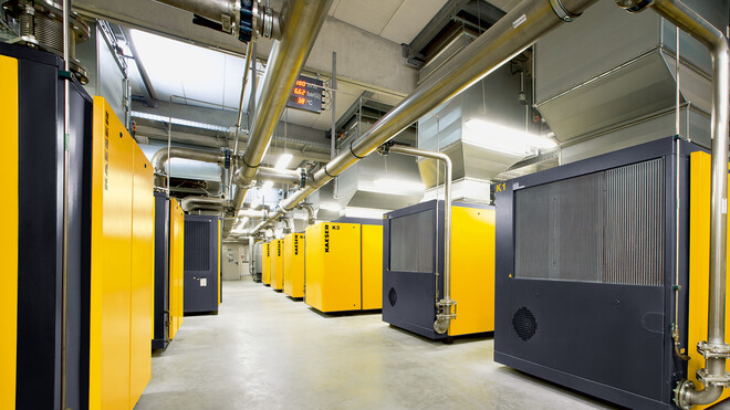 圧縮空気ステーションの吸入および周囲条件の測定技術。